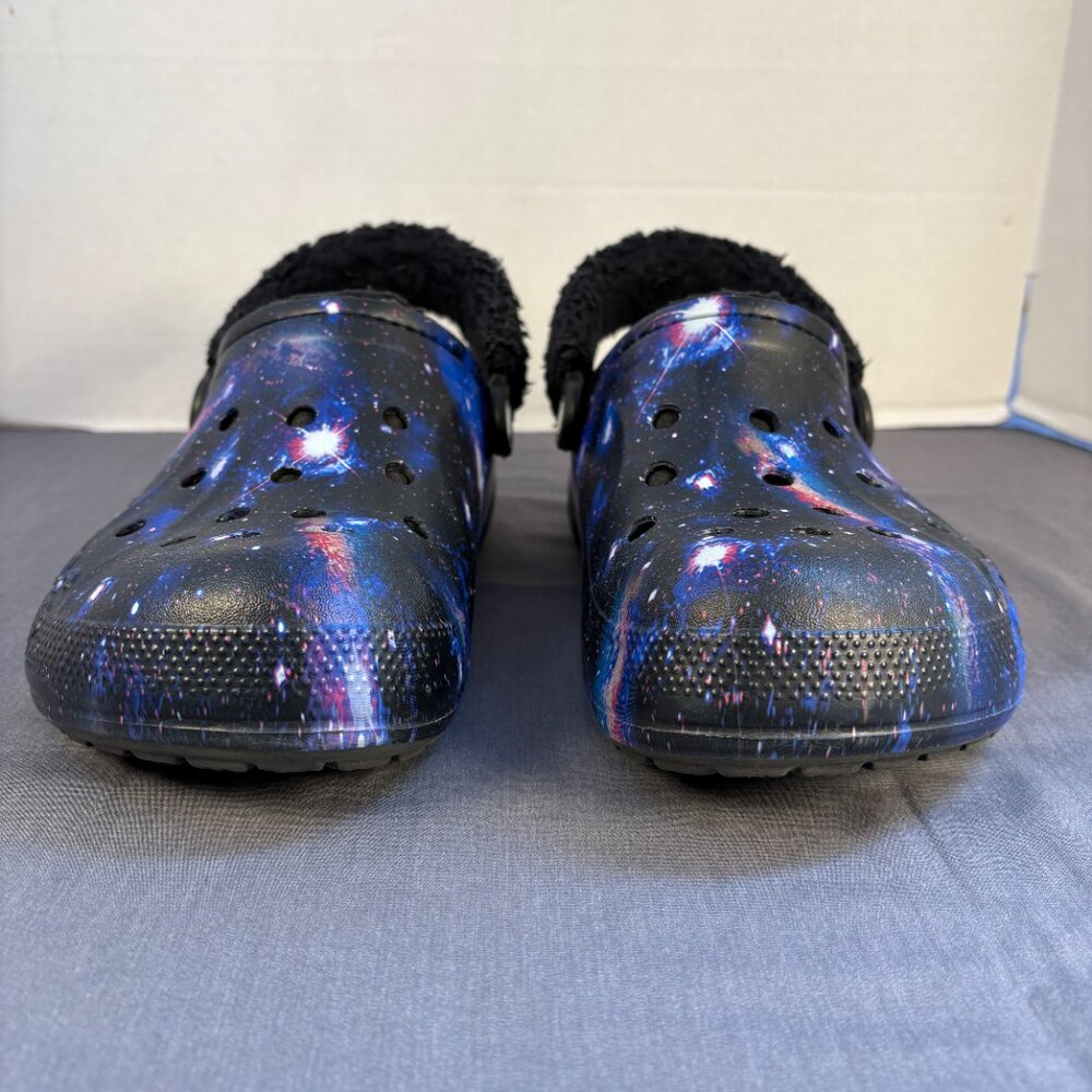 Crocs Sherpa Lined Clogs Cosmic Space Galaxy Print M:8 W:10 with Fuzzy Strap - Picture 5 of 9
